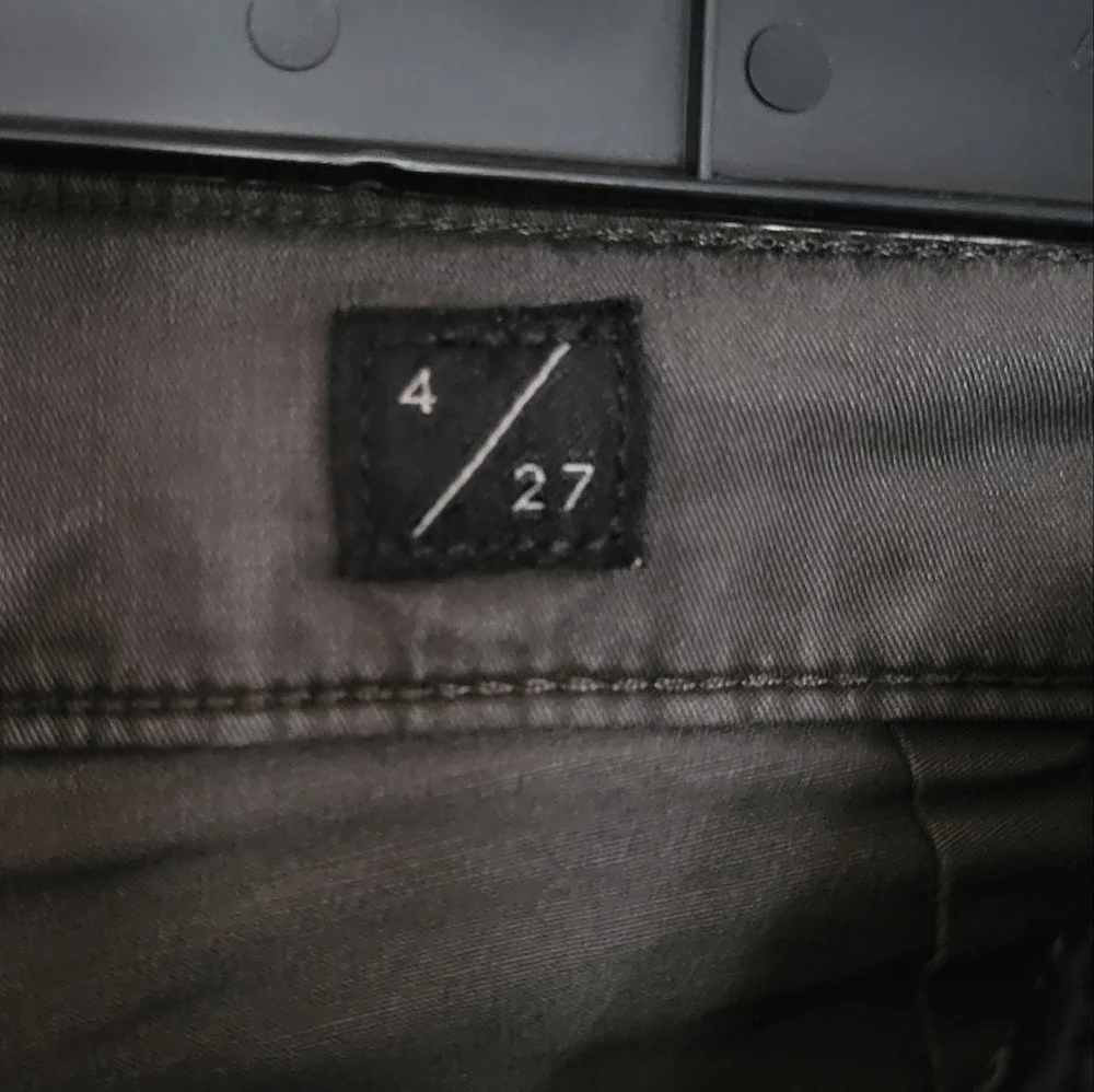LUCKY BRAND The Cargo Straight Leg Grey Pants Size 27 - Picture 6 of 9